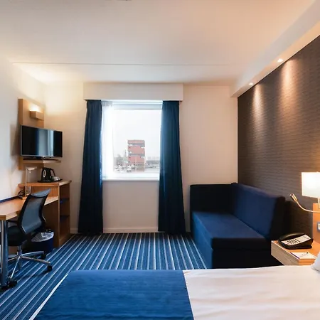 Hotel Express North By Ihg 3*